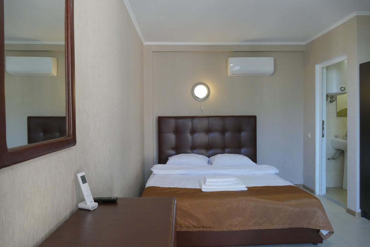 Отель Astoria New Athos Экстерьер фото